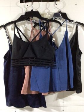 LOT OF 5 Mainly Dynamite Sleeveless Tops Size XS To Small Pink, Black And Blues